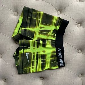 Neon Nike pros